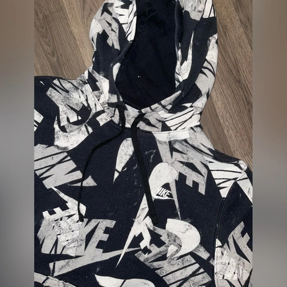 Nike Hoodie - Picture 2 of 2